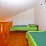 Anto 1296 Apartman Póla