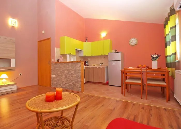 Apartment Anto 1296