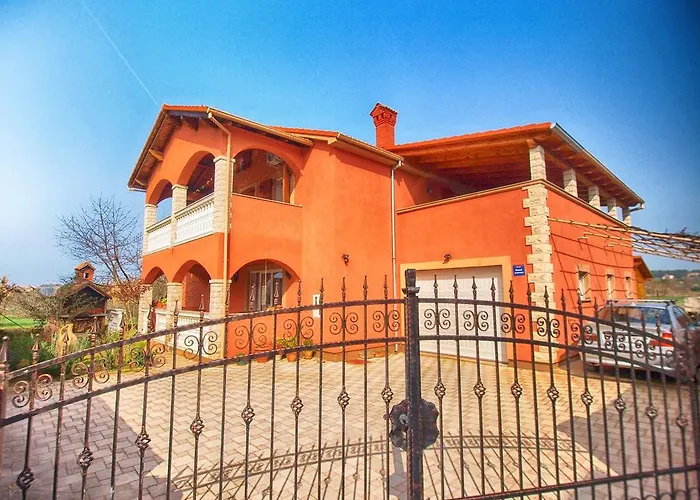 Anto 1296 Apartment *