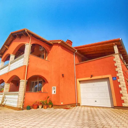 Anto 1296 Apartment