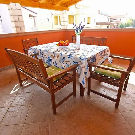 Anto 1296 Apartment