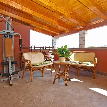 Apartment Anto 1296